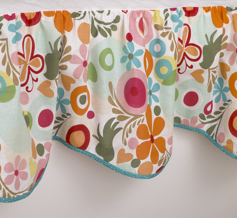 Lizzie Floral Crib Skirt